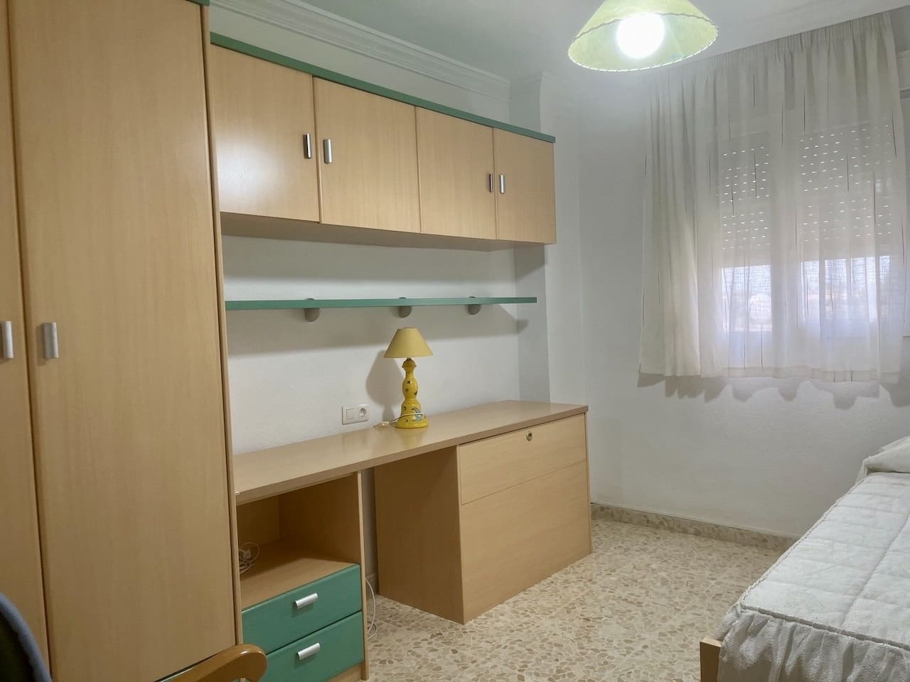 4 slaapkamer Appartement te koop in Torre del Mar met zwembad garage - € 312.000 (Ref: 9558851)