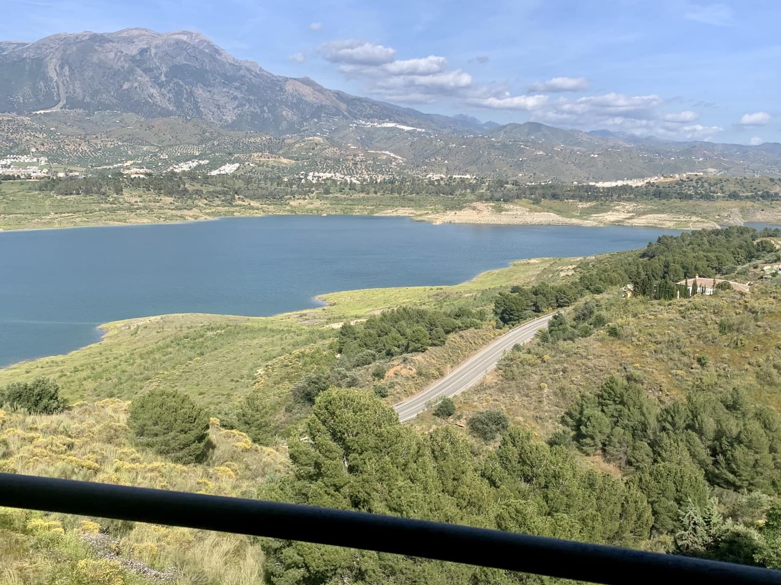 7 Zimmer Villa zu verkaufen in Vinuela mit Pool Garage - 800.000 € (Ref: 9558856)