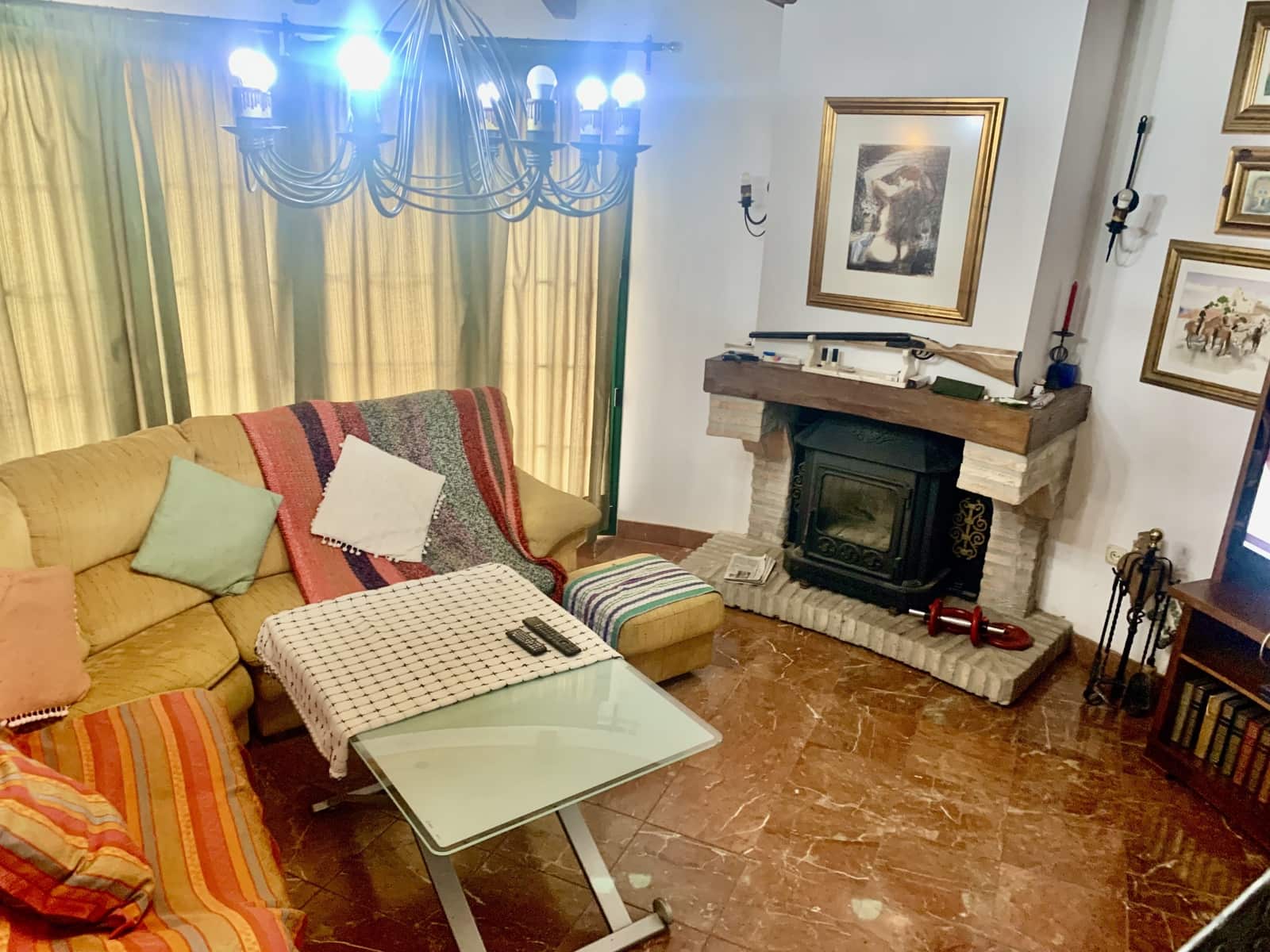 7 Zimmer Villa zu verkaufen in Vinuela mit Pool Garage - 800.000 € (Ref: 9558856)