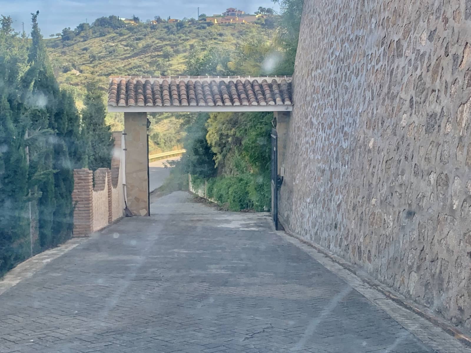 7 Zimmer Villa zu verkaufen in Vinuela mit Pool Garage - 800.000 € (Ref: 9558856)