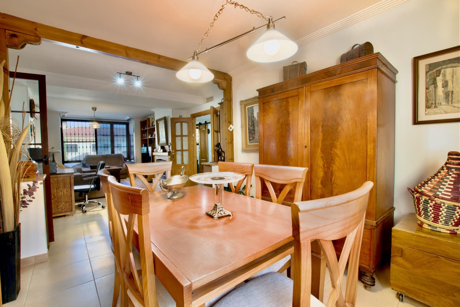 3 makuuhuone Huvila myytävänä paikassa Alhaurin de la Torre mukana uima-altaan 
autotalli - 525 000 € (Ref: 9558857)