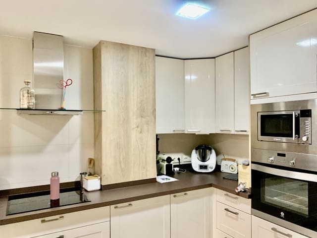 4 quarto Moradia para venda em Alhaurín de la Torre com piscina garagem - 479 000 € (Ref: 9559268)