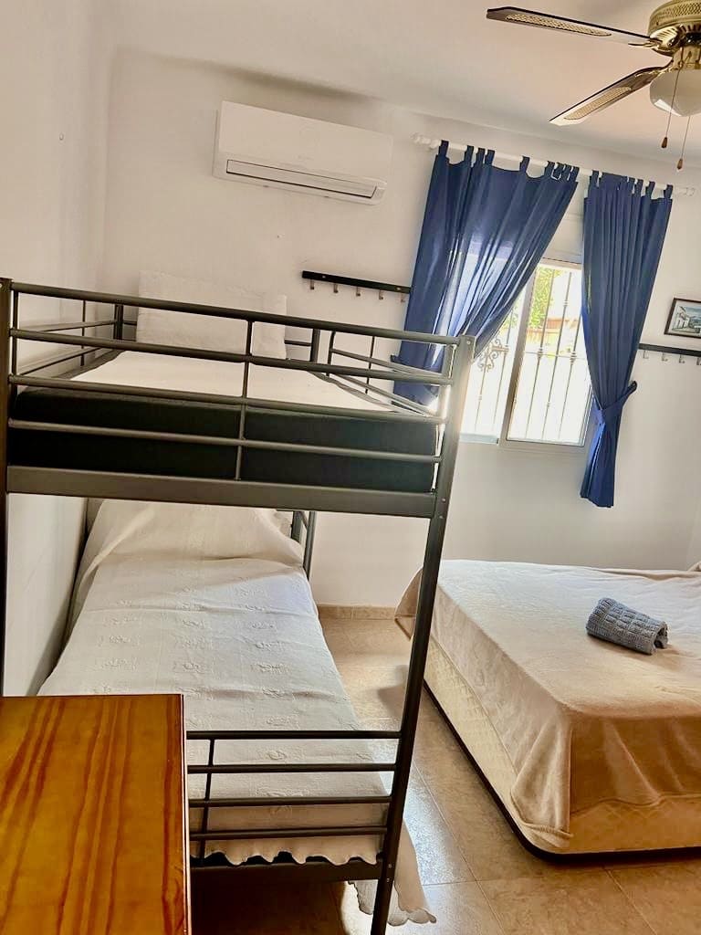 2 sovrum Villa till salu i Venta Baja med pool garage - 285 000 € (Ref: 9573966)