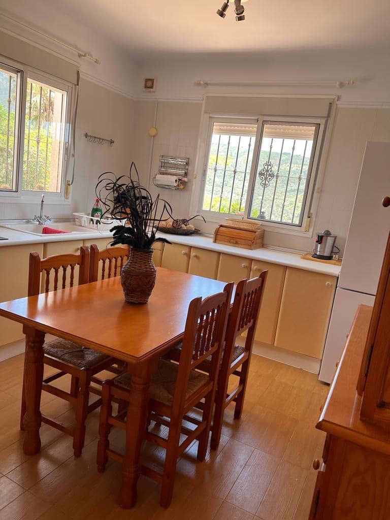 2 sovrum Villa till salu i Venta Baja med pool garage - 285 000 € (Ref: 9573966)