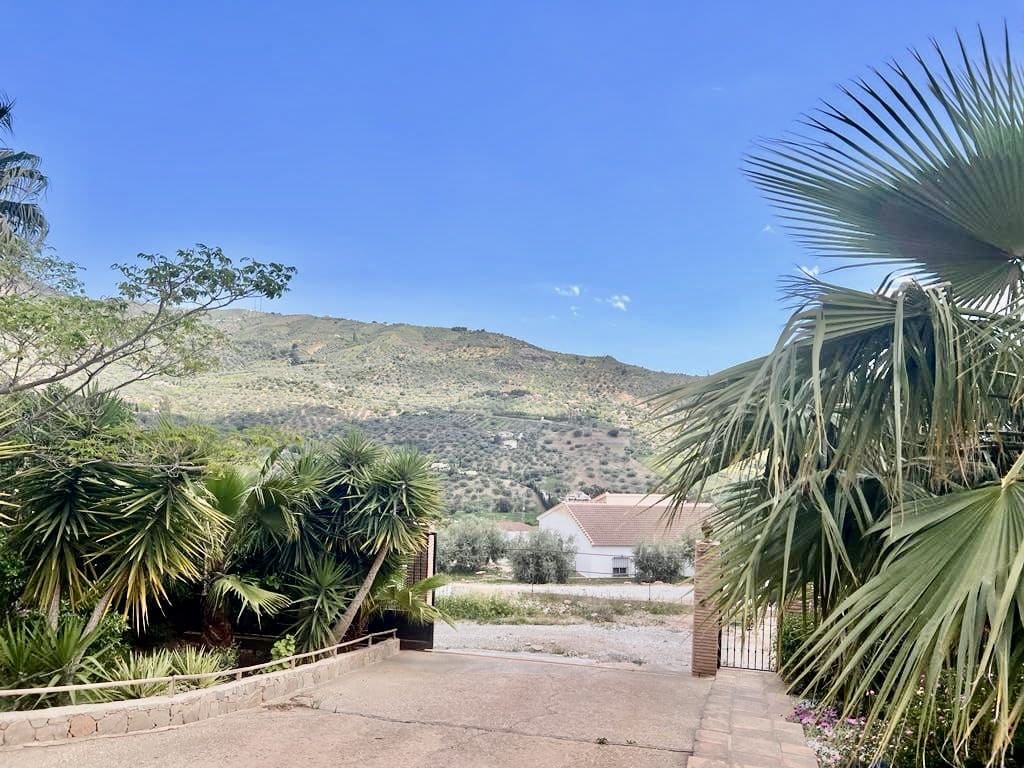 2 sovrum Villa till salu i Venta Baja med pool garage - 285 000 € (Ref: 9573966)