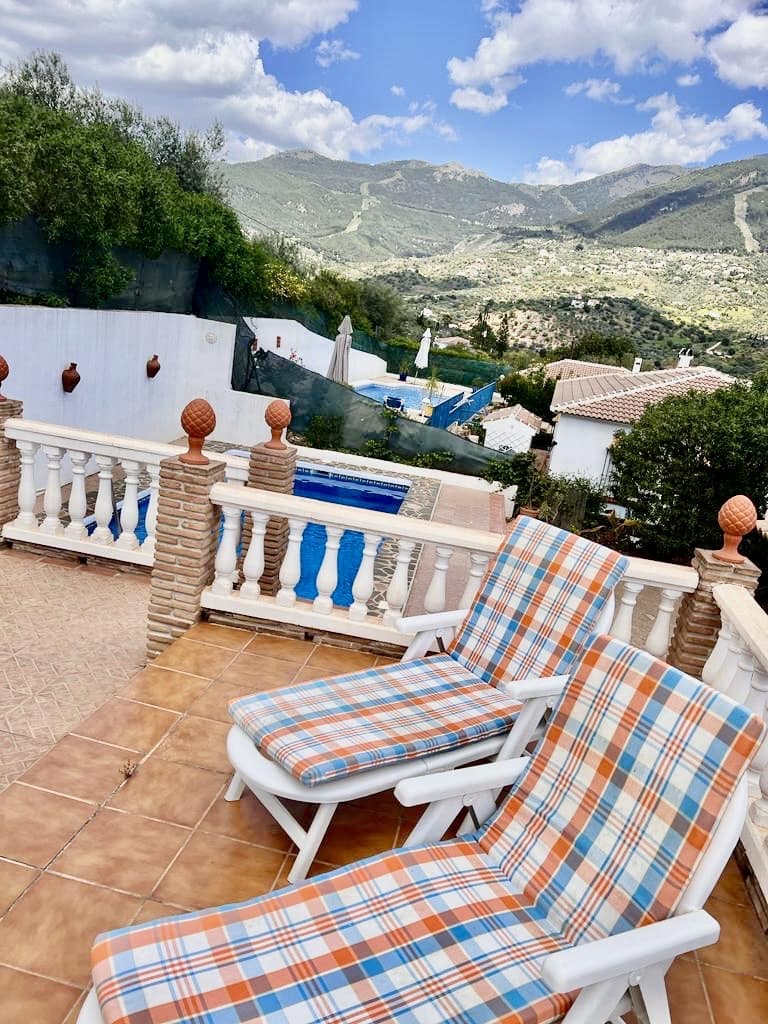 2 sovrum Villa till salu i Venta Baja med pool garage - 285 000 € (Ref: 9573966)