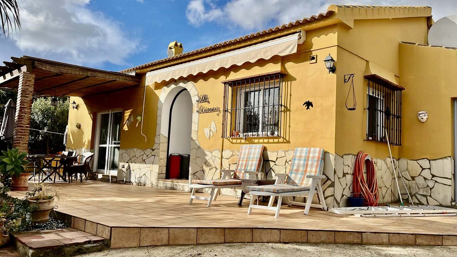 2 sovrum Villa till salu i Venta Baja med pool garage - 285 000 € (Ref: 9573966)