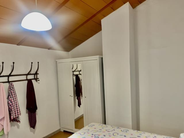 Chalet de 6 habitaciones en Casabermeja en venta con garaje - 340.000 € (Ref: 9665529)