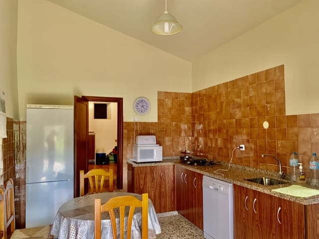 Chalet de 6 habitaciones en Casabermeja en venta con garaje - 340.000 € (Ref: 9665529)