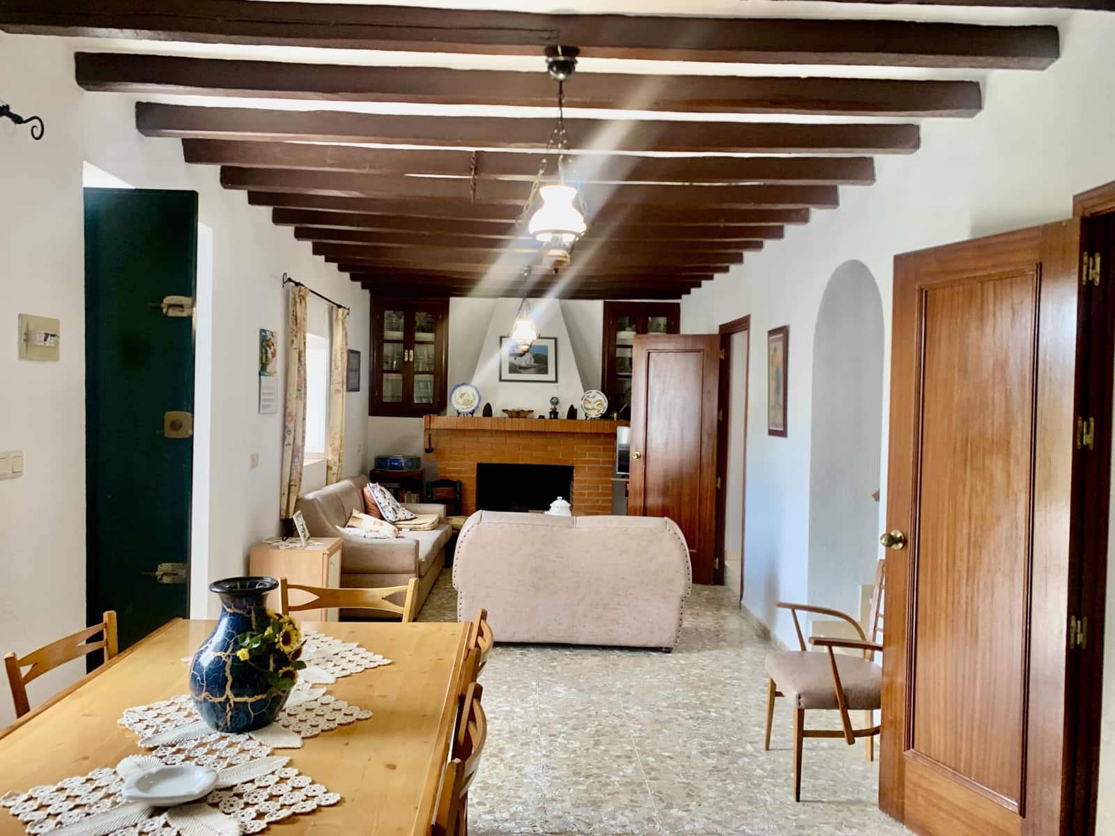 6 bedroom Villa for sale in Casabermeja with garage - € 340,000 (Ref: 9665529)