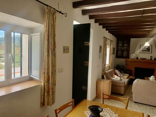 6 Zimmer Villa zu verkaufen in Casabermeja mit Garage - 340.000 € (Ref: 9665529)