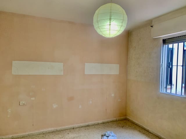 4 slaapkamer Appartement te koop in Caleta de Vélez, Vélez-Málaga - € 260.000 (Ref: 9678182)