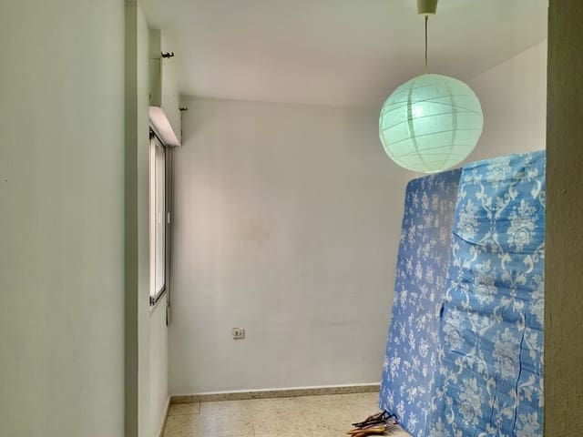 4 slaapkamer Appartement te koop in Caleta de Vélez, Vélez-Málaga - € 260.000 (Ref: 9678182)