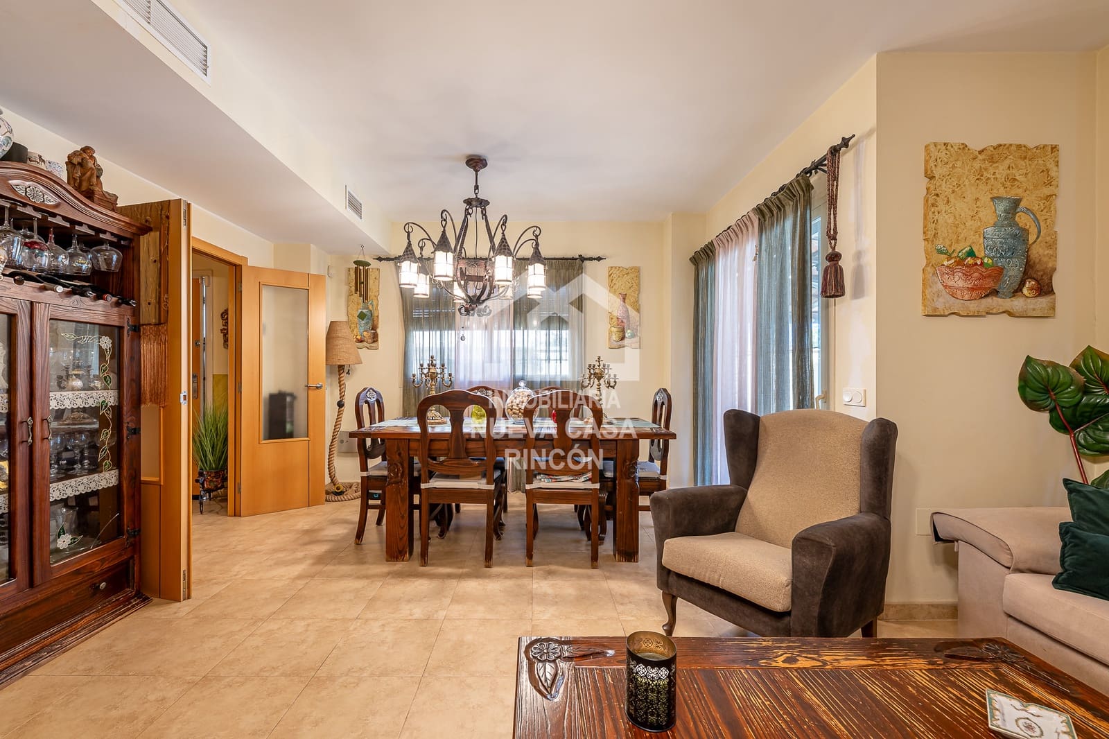 5 sypialnia Willa na sprzedaż w Alhaurin de la Torre z basenem garażem - 634 000 € (Ref: 9753749)