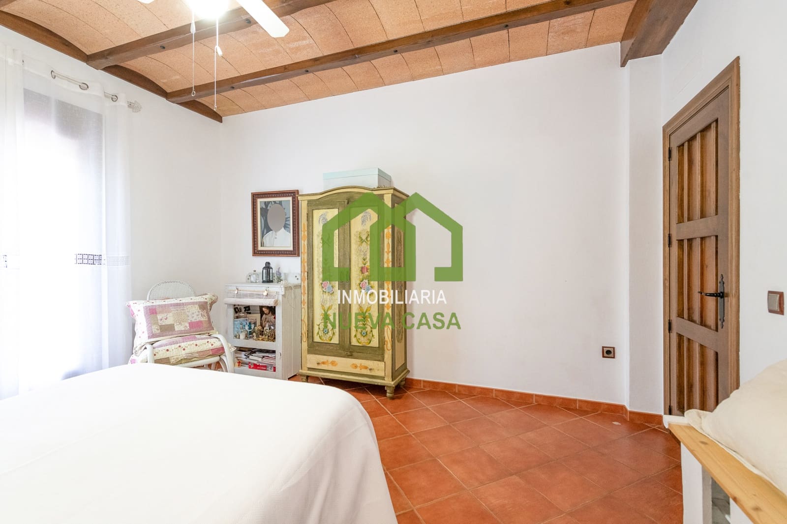 4 bedroom Villa for sale in Villanueva del Trabuco with garage - € 650,000 (Ref: 9848048)