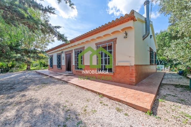 4 soveværelse Villa til salg i Villanueva del Trabuco med garage - € 630.000 (Ref: 9848048)