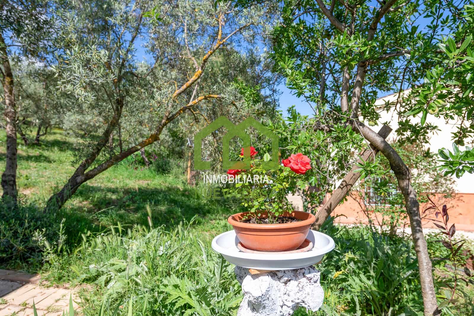 4 bedroom Villa for sale in Villanueva del Trabuco with garage - € 650,000 (Ref: 9848048)