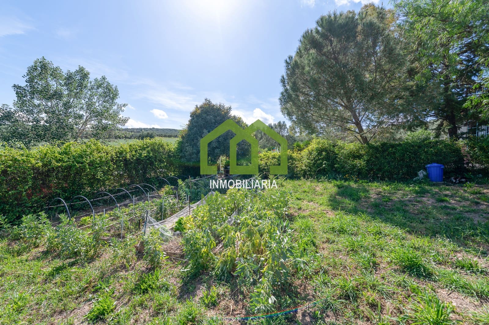 4 bedroom Villa for sale in Villanueva del Trabuco with garage - € 650,000 (Ref: 9848048)