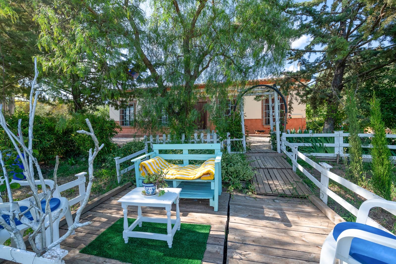 4 bedroom Villa for sale in Villanueva del Trabuco with garage - € 650,000 (Ref: 9848048)