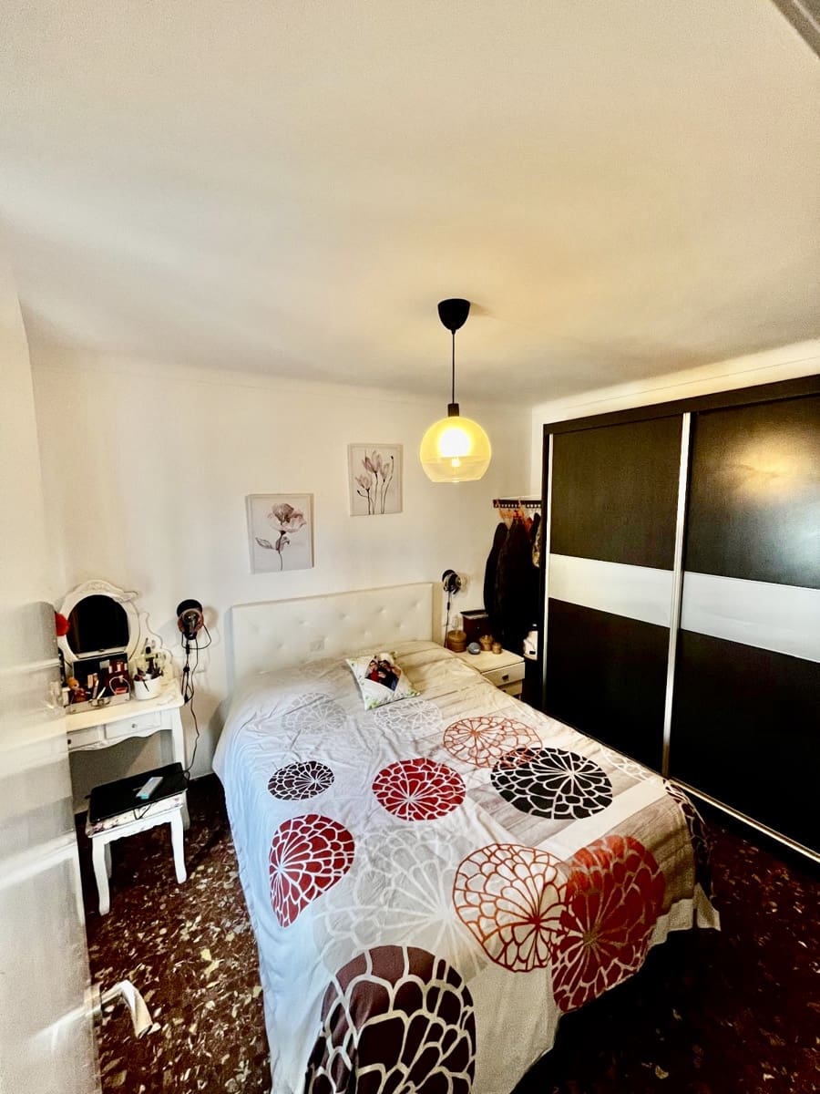 4 bedroom Townhouse for sale in Villanueva del Trabuco - € 155,000 (Ref: 9848909)