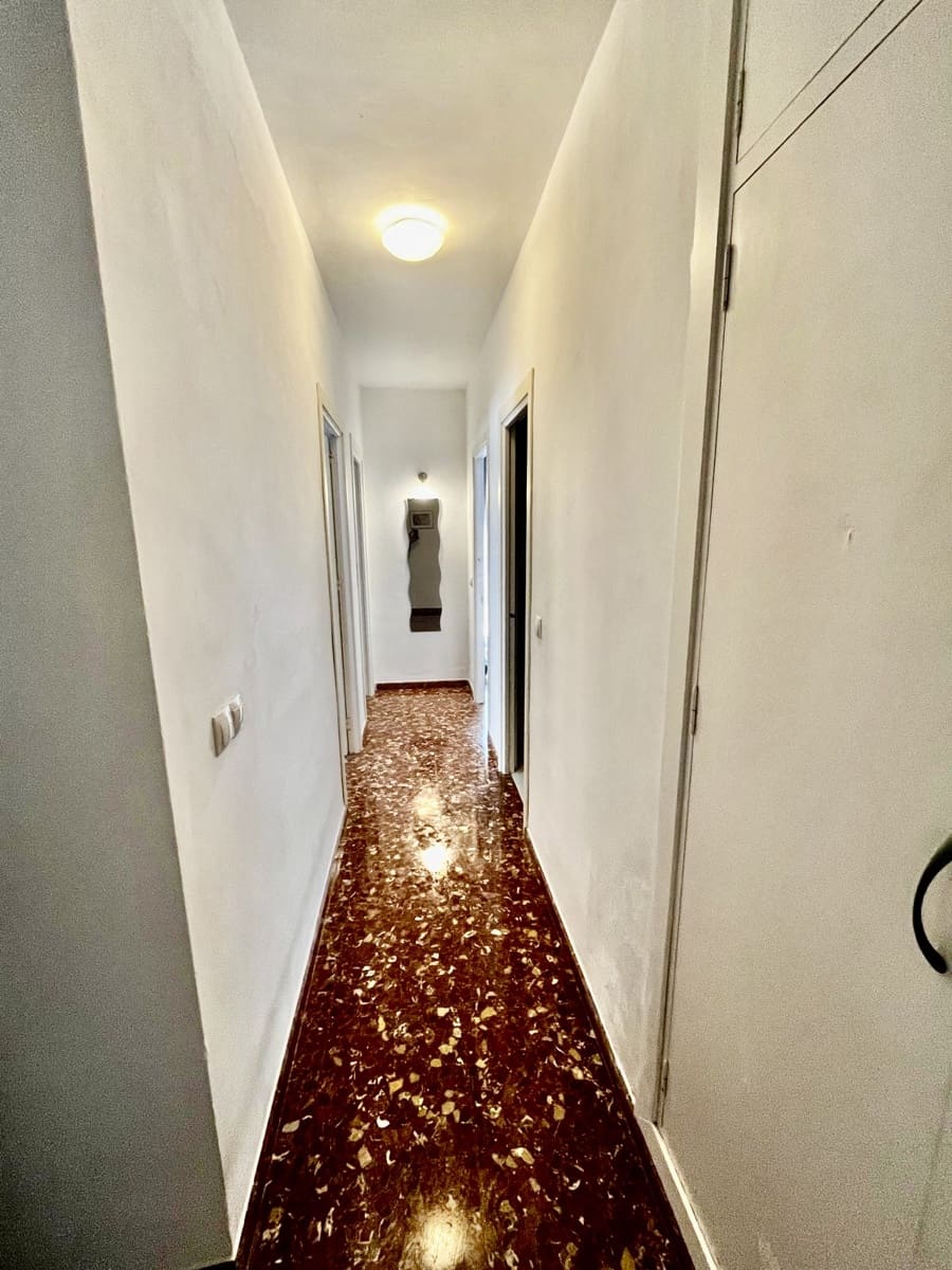 4 bedroom Townhouse for sale in Villanueva del Trabuco - € 155,000 (Ref: 9848909)