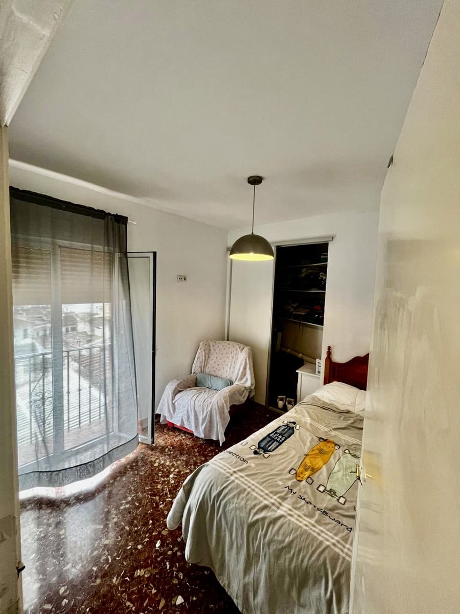 4 bedroom Townhouse for sale in Villanueva del Trabuco - € 155,000 (Ref: 9848909)