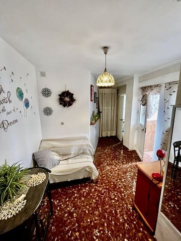 4 soverom Hus til salgs i Villanueva del Trabuco - € 155 000 (Ref: 9848909)