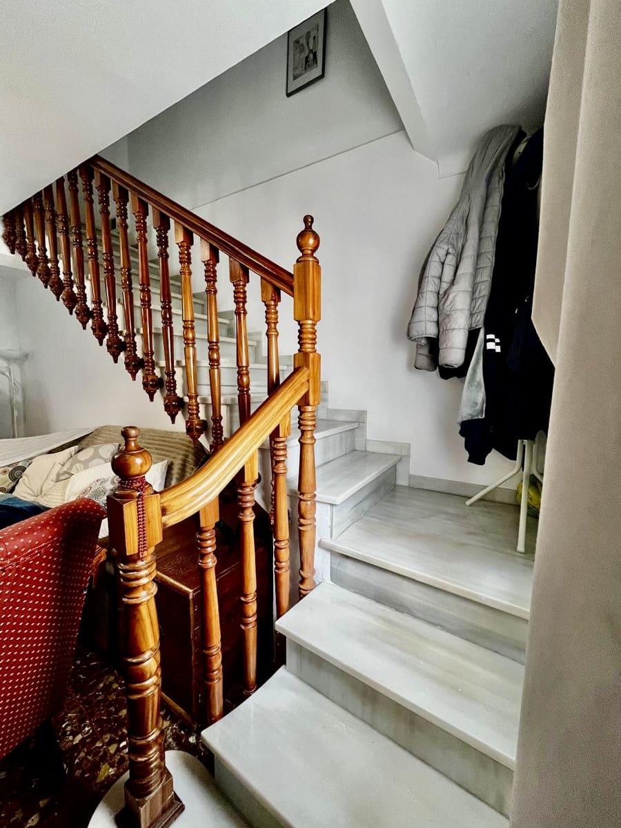 4 bedroom Townhouse for sale in Villanueva del Trabuco - € 155,000 (Ref: 9848909)