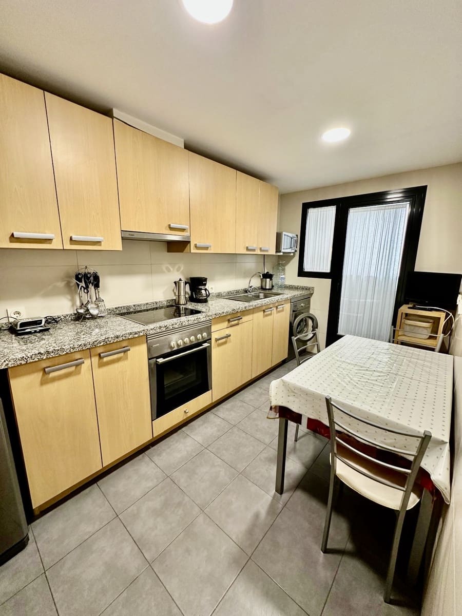2 Zimmer Penthouse zu verkaufen in Torre del Mar mit Pool Garage - 449.000 € (Ref: 9942879)