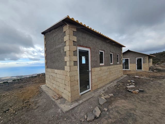 4 makuuhuone Maalaistalo myytävänä paikassa Guía de Isora - 390 000 € (Ref: 10035966)