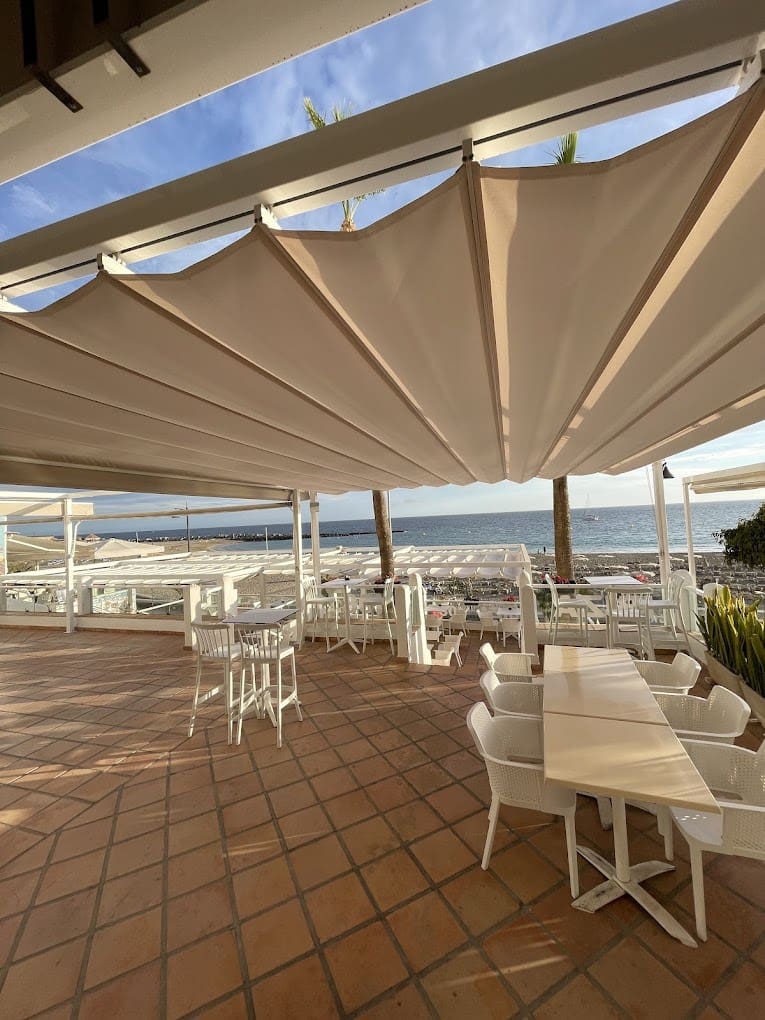 Erhverv til salg i Los Cristianos - € 190.000 (Ref: 8635989)