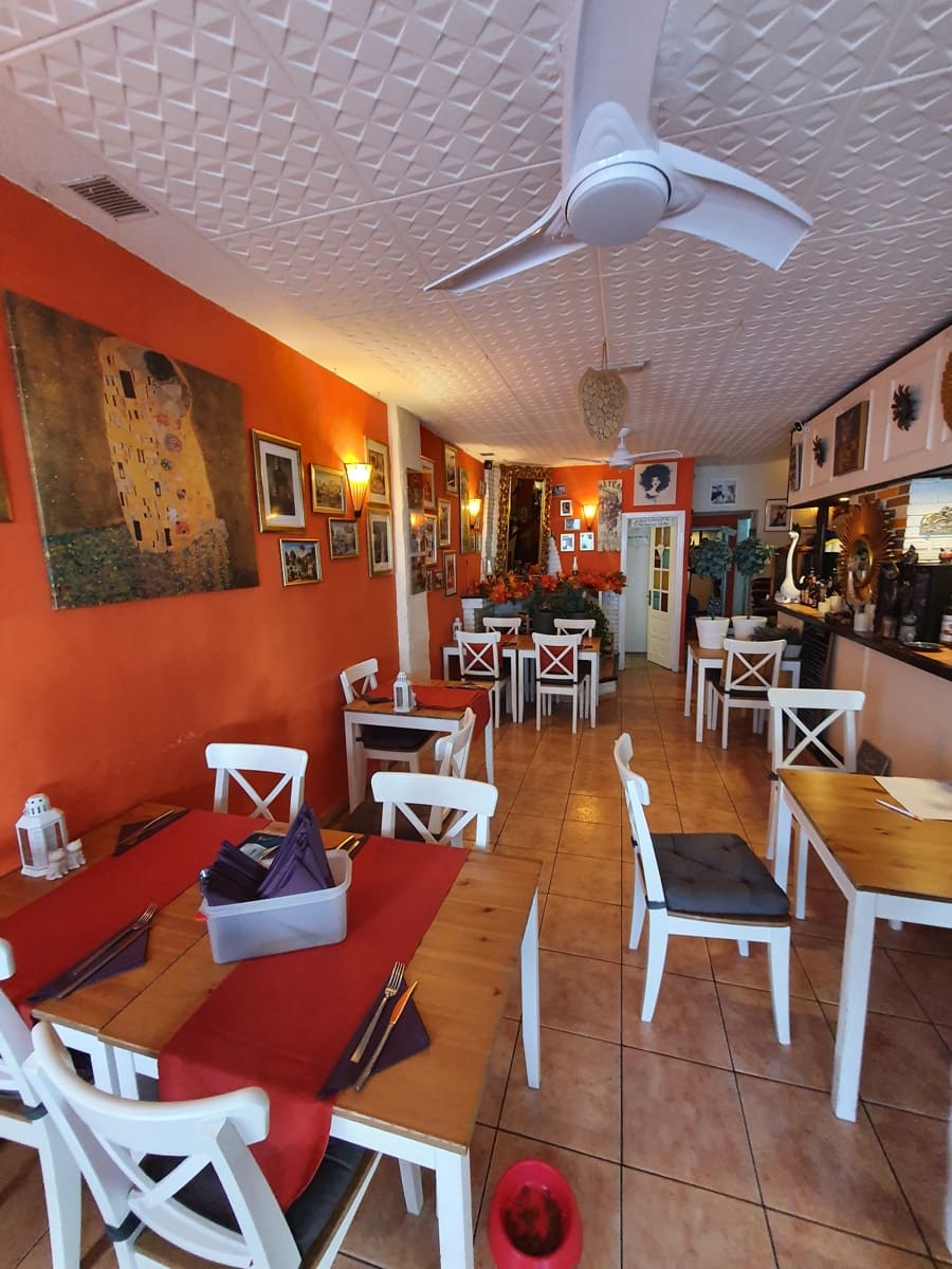 Erhverv til salg i Los Gigantes - € 165.000 (Ref: 8772845)