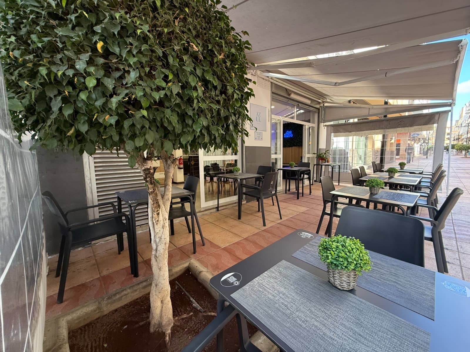 Erhverv til salg i Las Galletas - € 42.000 (Ref: 8904106)