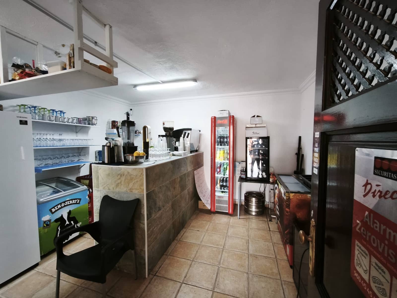 Local Commercial à vendre à Torviscas - 180 000 € (Ref: 9109587)