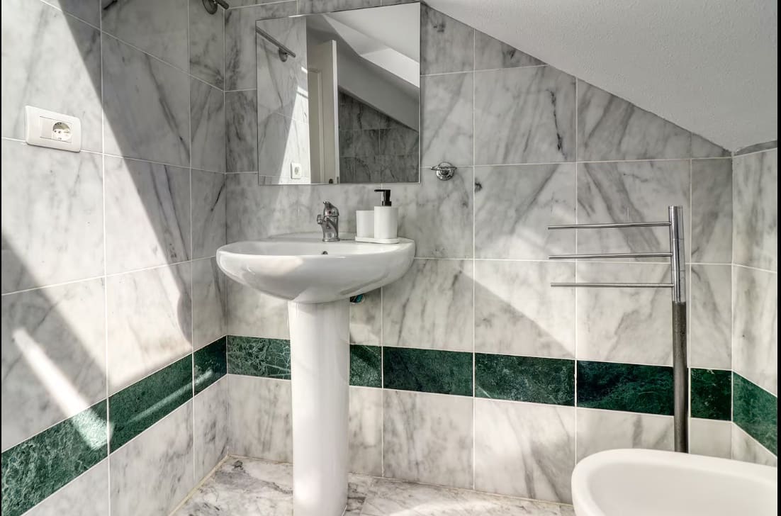 2 soveværelse Lejlighed til salg i Los Cristianos med swimmingpool garage - € 525.000 (Ref: 9123863)