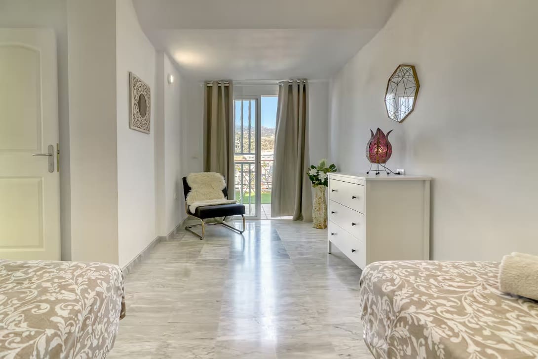 2 chambre Appartement à vendre à Los Cristianos avec piscine garage - 525 000 € (Ref: 9123863)