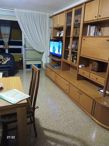 3 makuuhuone Huoneisto myytävänä paikassa Los Cristianos, Arona mukana uima-altaan - 365 000 € (Ref: 9123864)