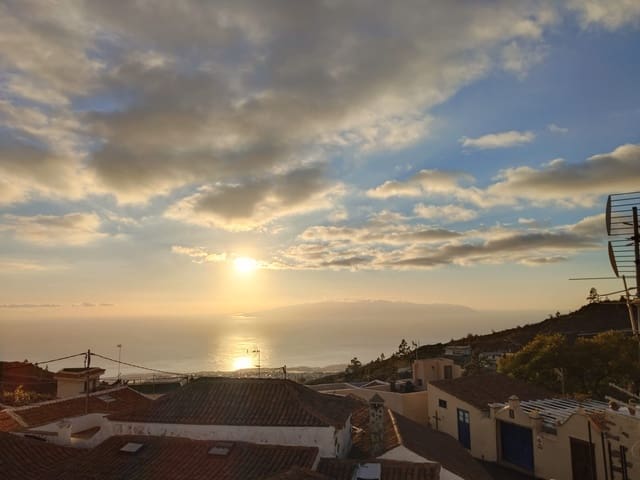 4 bedroom Townhouse for sale in Chirche, Guía de Isora - € 160,000 (Ref: 9123894)