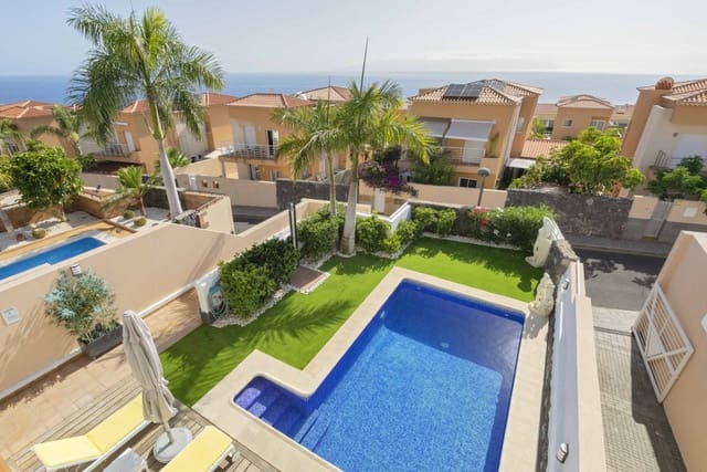 4 makuuhuone Huvila myytävänä paikassa Puerto Santiago, Santiago del Teide mukana uima-altaan 
autotalli - 1 050 000 € (Ref: 9129254)