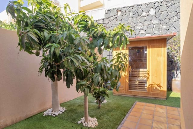 4 makuuhuone Huvila myytävänä paikassa Puerto Santiago, Santiago del Teide mukana uima-altaan 
autotalli - 1 050 000 € (Ref: 9129254)