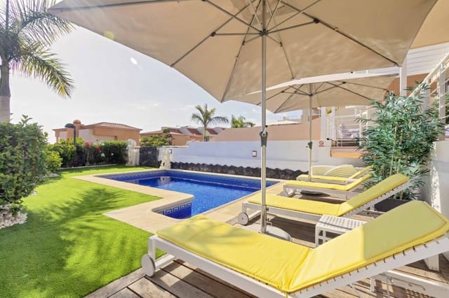 4 makuuhuone Huvila myytävänä paikassa Puerto Santiago, Santiago del Teide mukana uima-altaan 
autotalli - 1 050 000 € (Ref: 9129254)