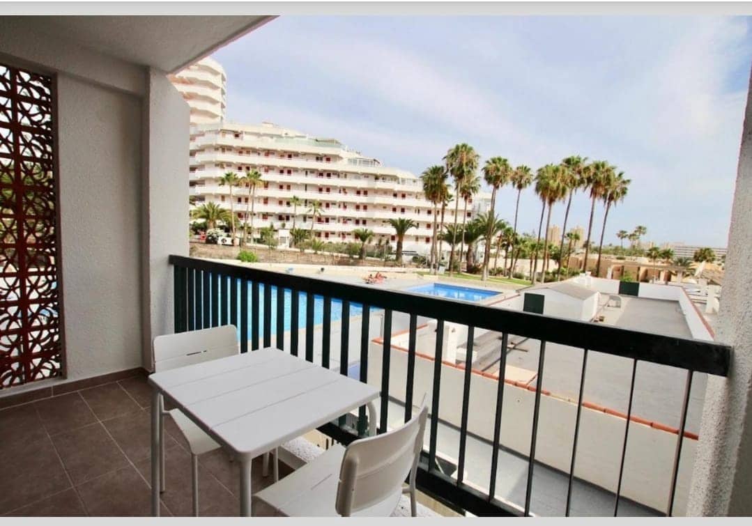 2 soveværelse Lejlighed til salg i Playa de las Americas med swimmingpool garage - € 630.000 (Ref: 9148234)