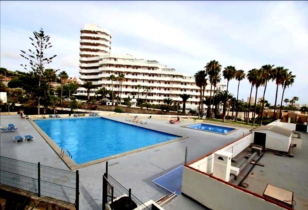 2 soveværelse Lejlighed til salg i Playa de las Americas med swimmingpool garage - € 630.000 (Ref: 9148234)