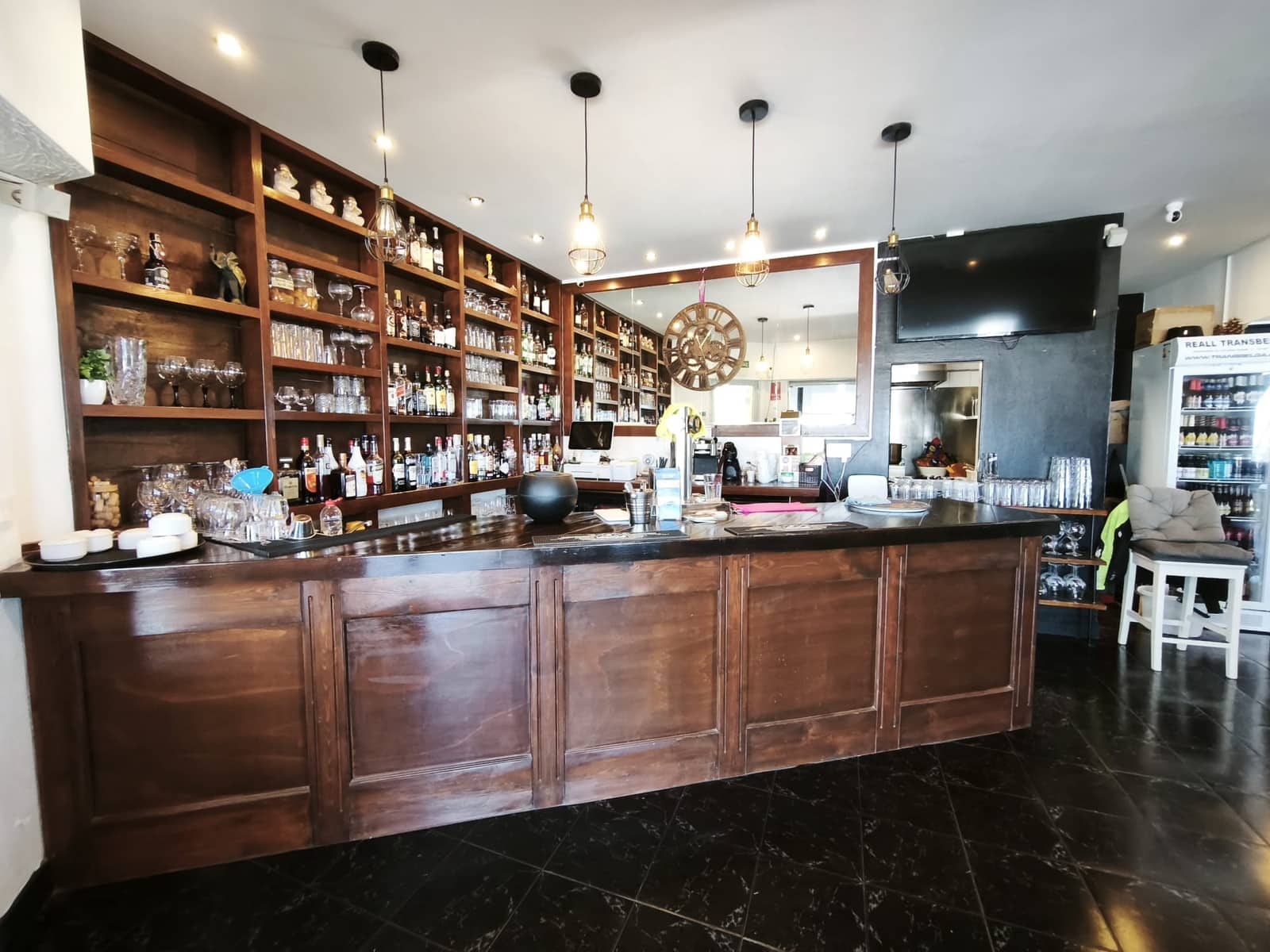 Local Commercial à vendre à Playa de las Americas - 50 000 € (Ref: 9199940)