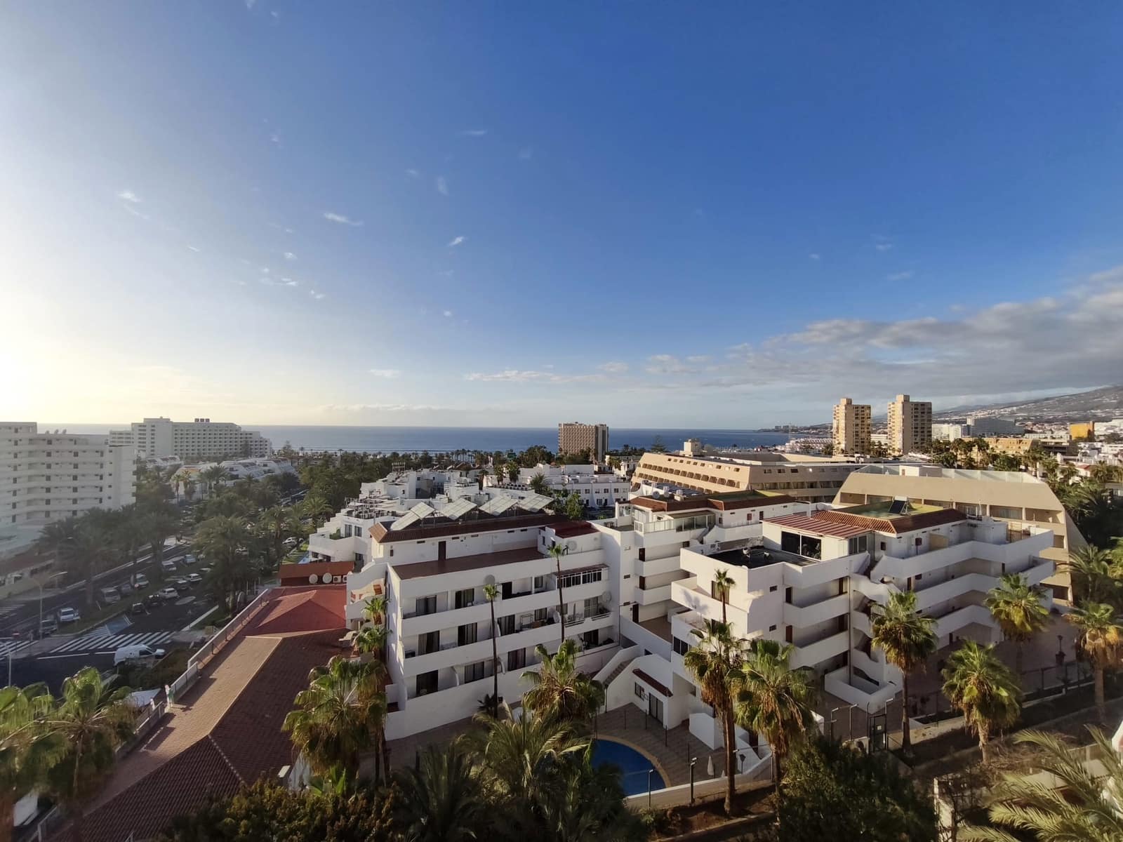 1 bedroom Apartment for sale in Playa de las Americas with pool garage - € 269,000 (Ref: 9470030)