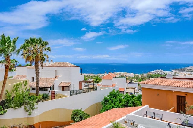 2 soveværelse Lejlighed til salg i San Eugenio, Adeje med swimmingpool - € 365.000 (Ref: 9866198)