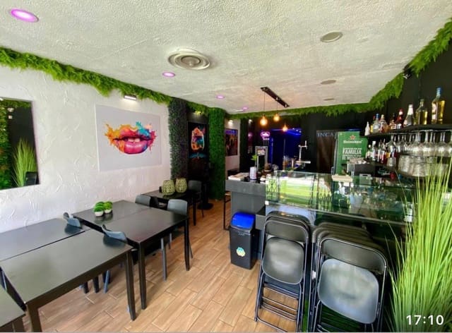 Komercyjne na sprzedaż w Playa de las Americas, Arona - 30 000 € (Ref: 9872523)