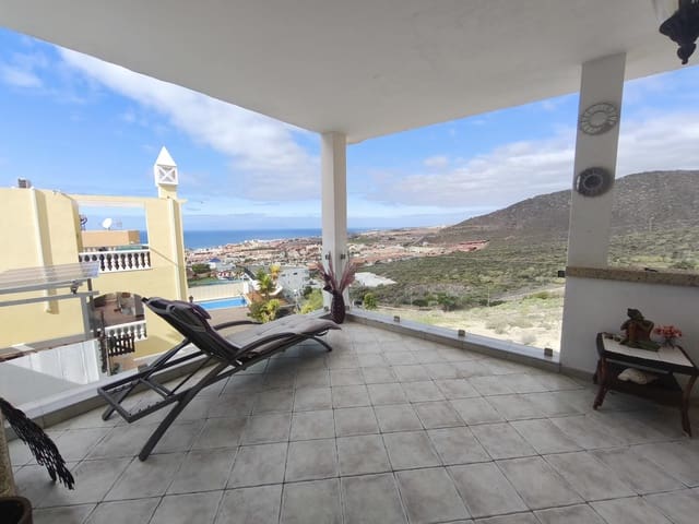 2 makuuhuone Huoneisto vuokrattavana paikassa Roque del Conde, Adeje - 1 950 € (Ref: 9872699)