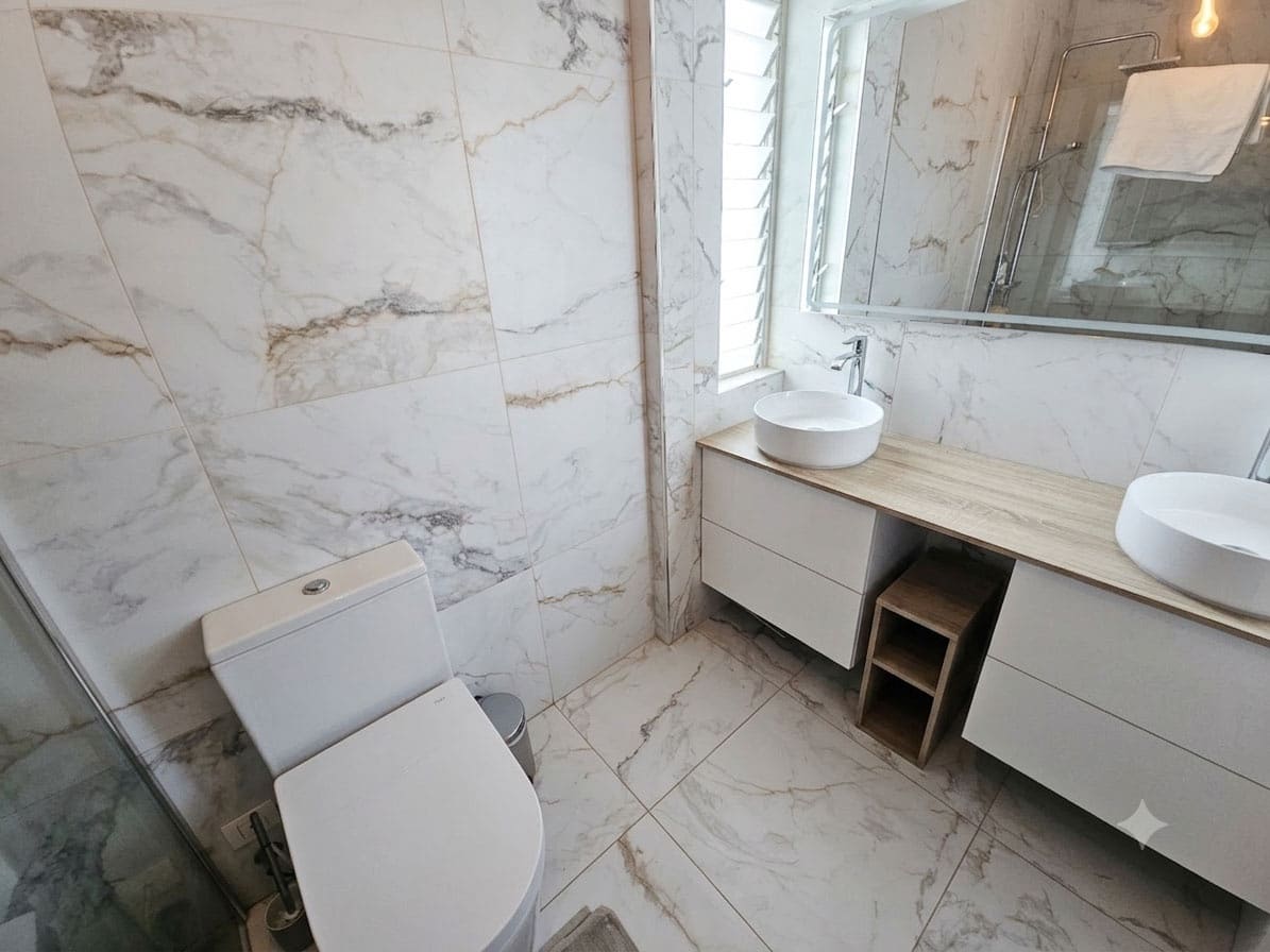 2 sypialnia Dom szeregowy na sprzedaż w San Eugenio z basenem garażem - 1 095 000 € (Ref: 9911977)