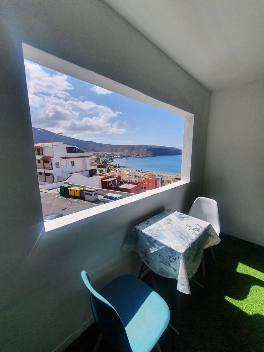 2 soveværelse Lejlighed til salg i Los Cristianos - € 360.000 (Ref: 9968019)